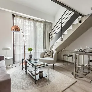 Appartement B6 Loft Duplex 175blo-paris Convention, Paris