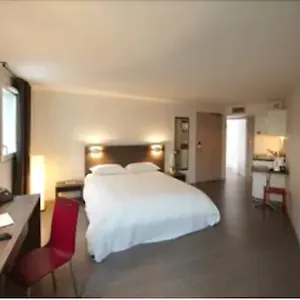 https://hevea-appart-hotel.hotels-rhonealpes.com