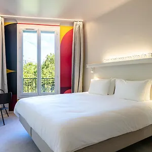 Graphik Montparnasse Париж