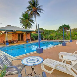 https://alva-beach-tourist-park.queenslandhotels.net