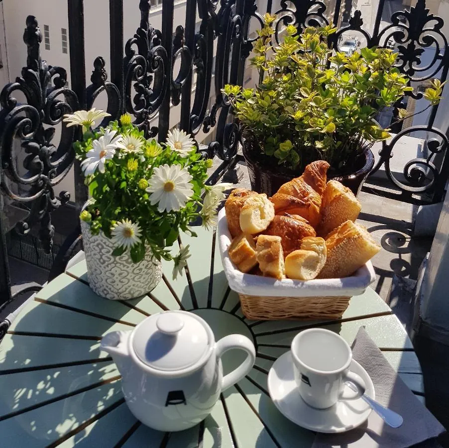 Hôtel Alison Paris Hotel