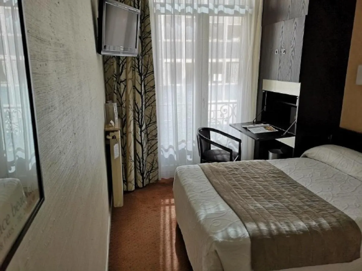 Hôtel Alison Paris Hotel