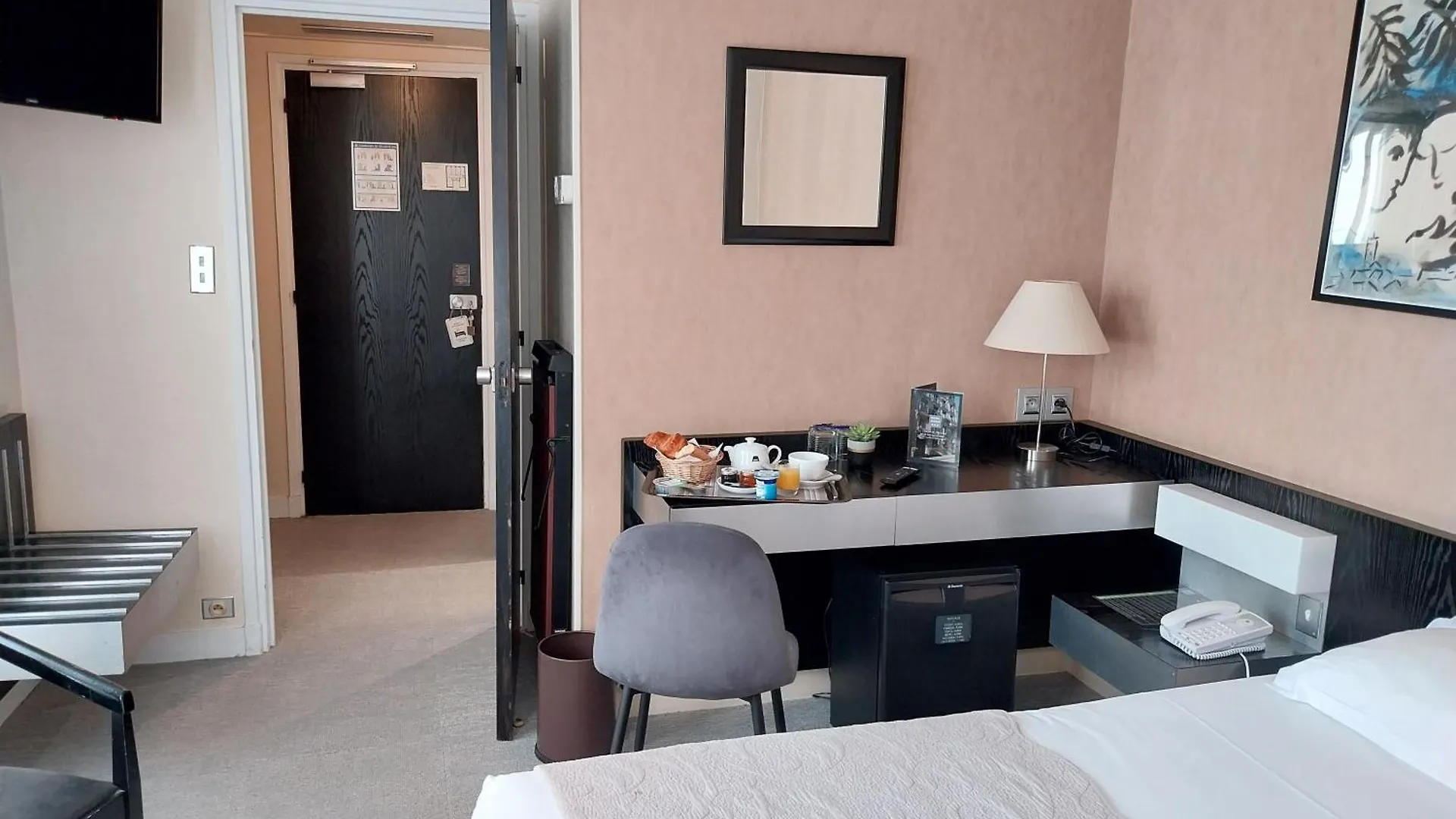 Hotel Alison París 3*,  Francia